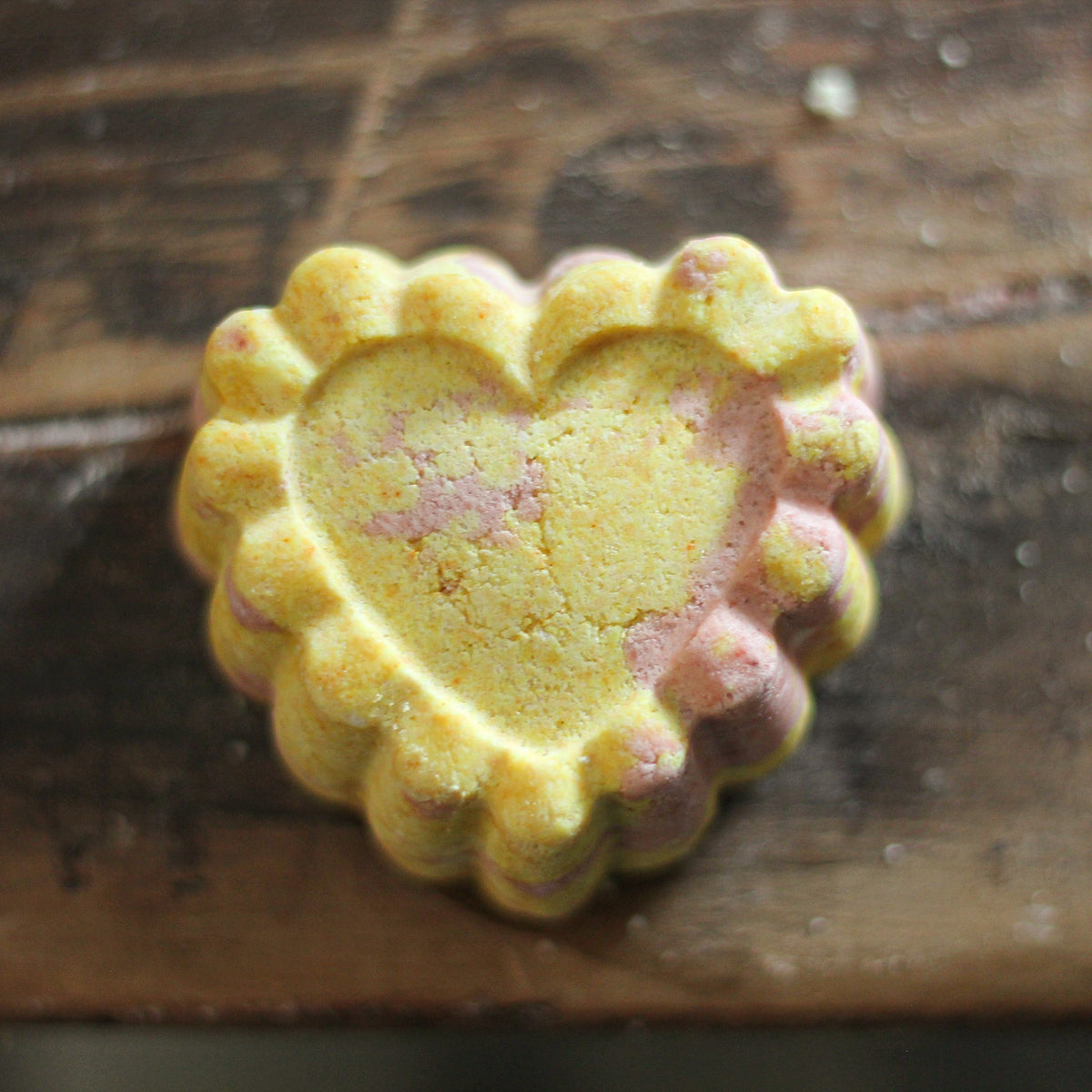 Euphoria Romance Fizzy Bubble Bomb - Shadow Threadz Crypt
