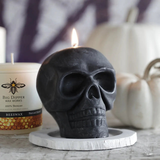 Sculpted Skull Candle â 100% Beeswax â Black - Handcrafted