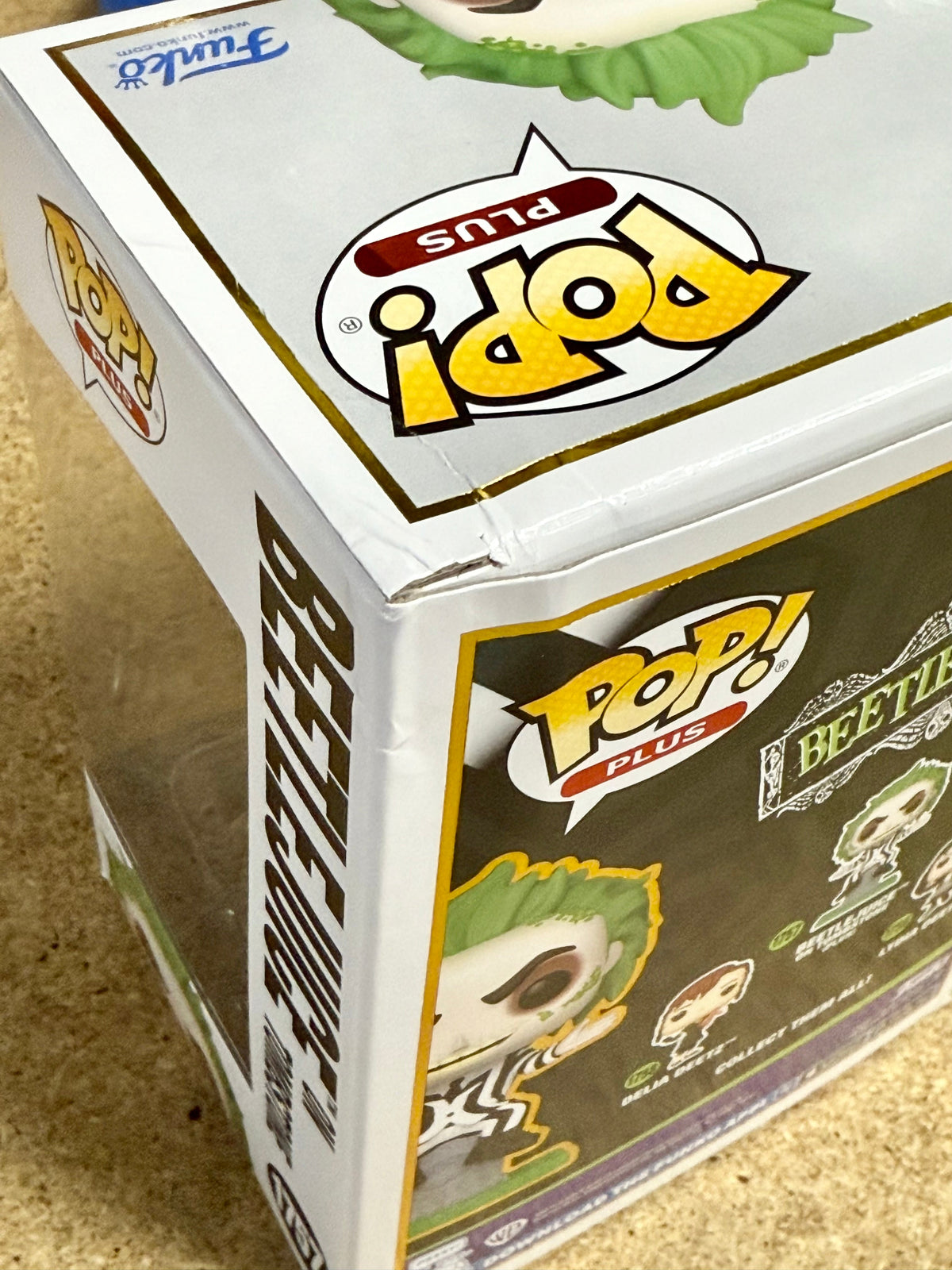 Funko Pop! Plus Movies Beetlejuice On Tombstone #1757 (BOX DMG)