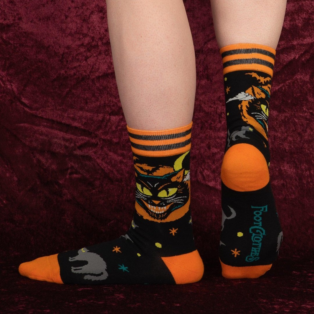PREORDER Vintage Black Cat Crew Socks