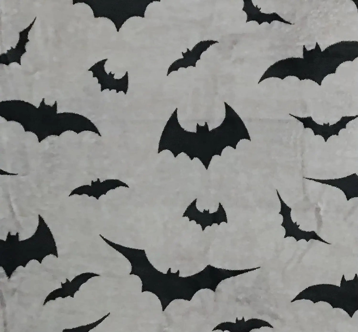 Twilight Veil Velvet Bat Flannel Blanket - Shadow Threadz Crypt