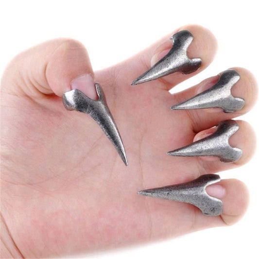 Hand showing a dark silver claw ring set with dramatic spikes, perfect for gothic fashion and cosplay.