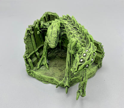 H.P. Lovecraft’s Hound of Tindalos Statue, Hand Painted Sculpture