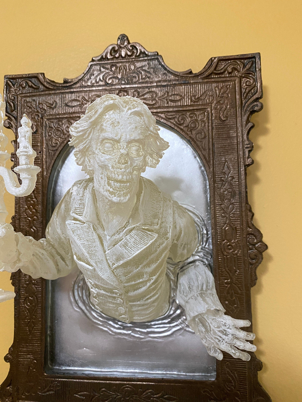 Gentleman Ghost Ghoul Mirror Plaque