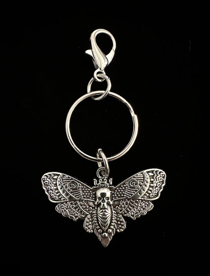 Mothman Cryptid Keychain – Horror Lover Bag Charm for Goths & Paranormal Fans