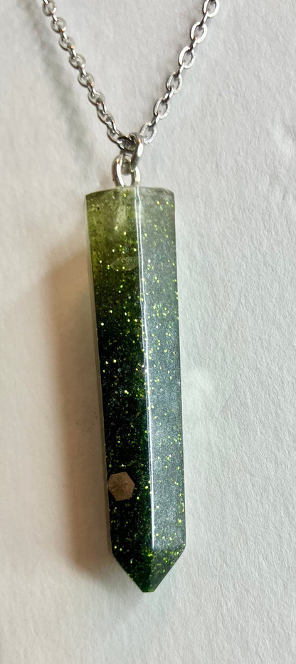 Geometric Resin Pendant Necklaces: Glitter, Ink Swirl & Custom