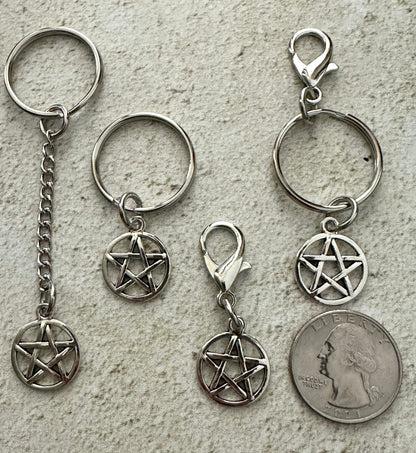 Pentacle Keychain Charm – Witchy Zipper Pull Bag Charm for Witches & Pagans