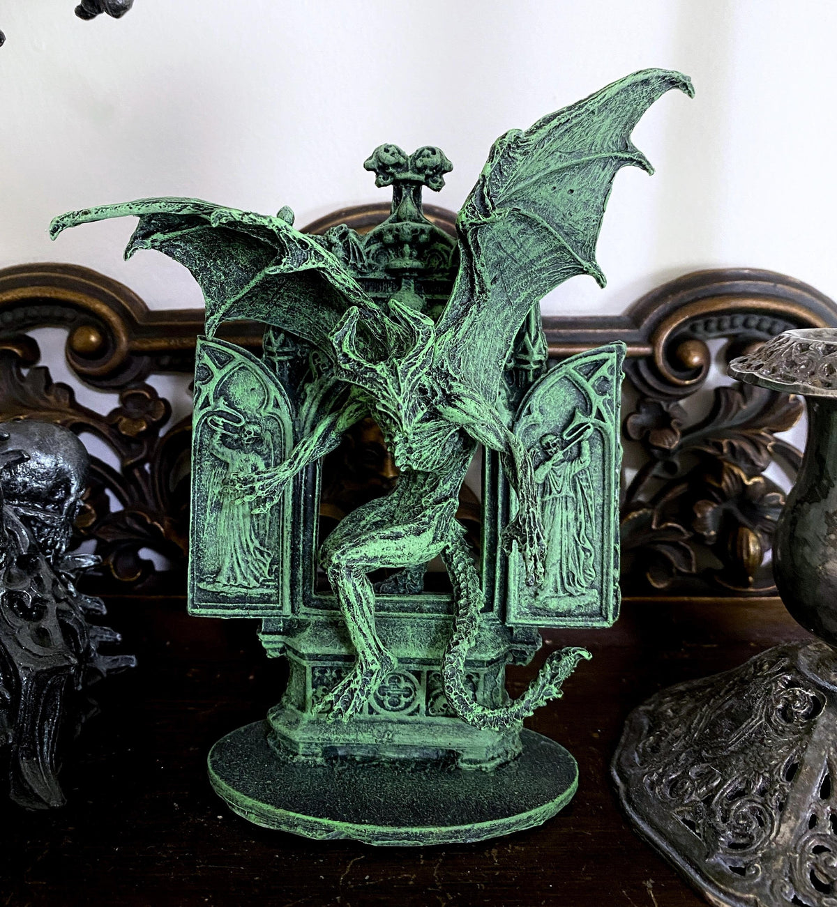 H.P. Lovecraft Nightgaunt Statue Figurine