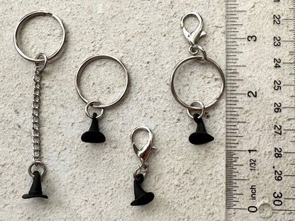 Black Witch Hat Keychain Charm – Witchy Zipper Pull Bag Charm for Witches & Halloween