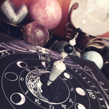 Pendulum Board - Luna Moth