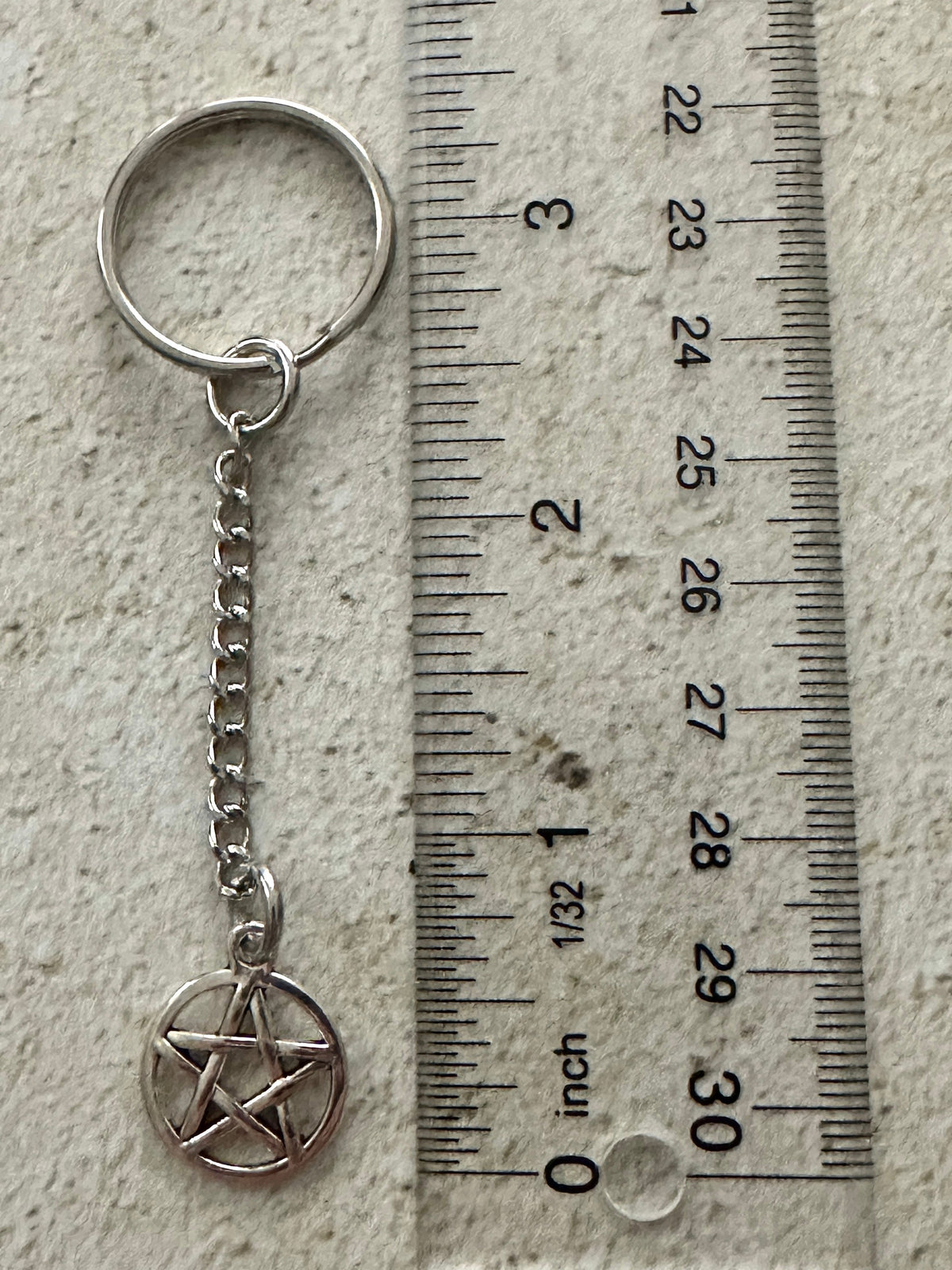 Pentacle Keychain Charm – Witchy Zipper Pull Bag Charm for Witches & Pagans