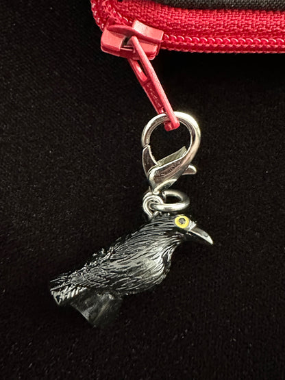 Crow Raven Bag Charm Keychain – Spooky Zipper Pull for Goths, Witches & Horror Fans