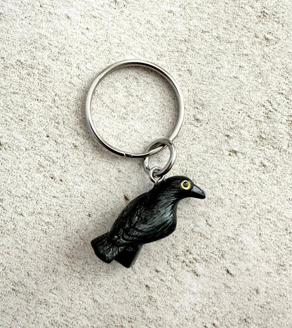 Crow Raven Bag Charm Keychain – Spooky Zipper Pull for Goths, Witches & Horror Fans