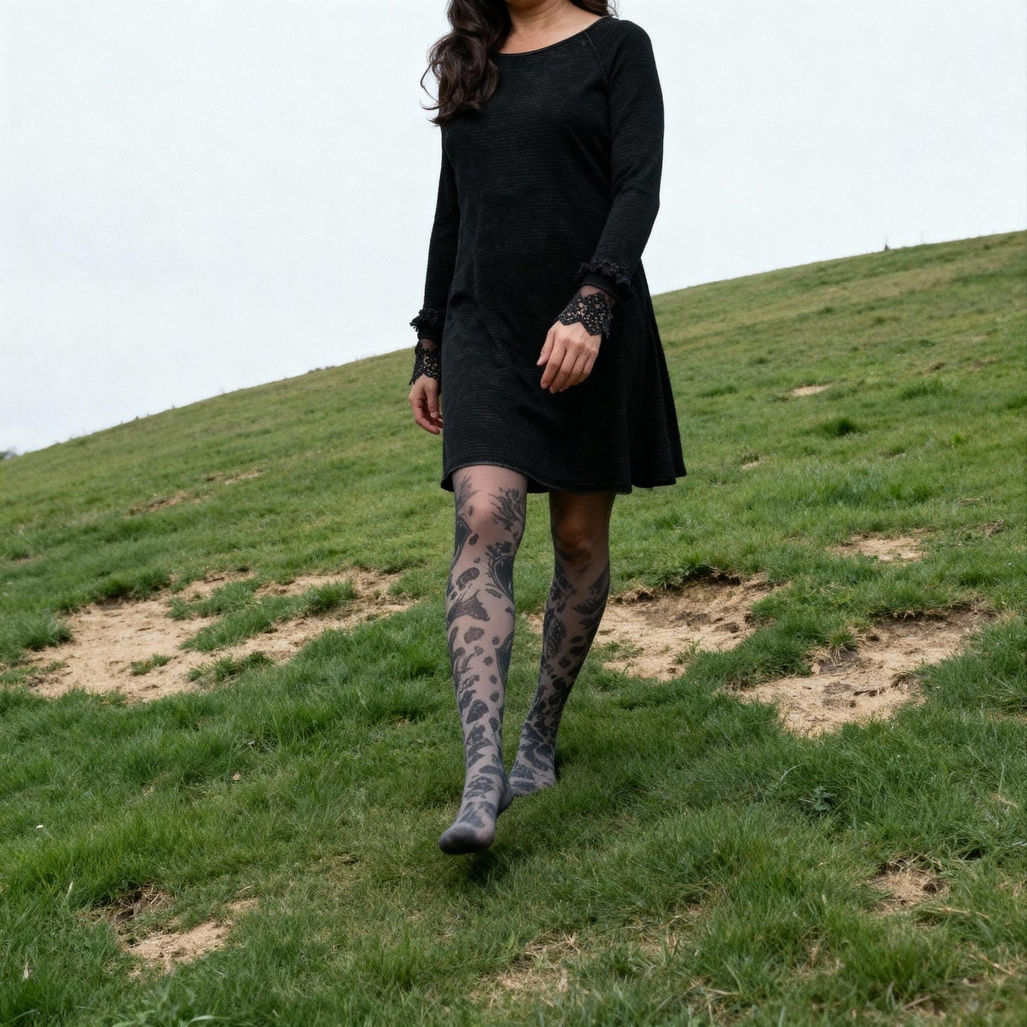 Grunge and Roses Printed Tights in Gray [Sizes Through US 14]