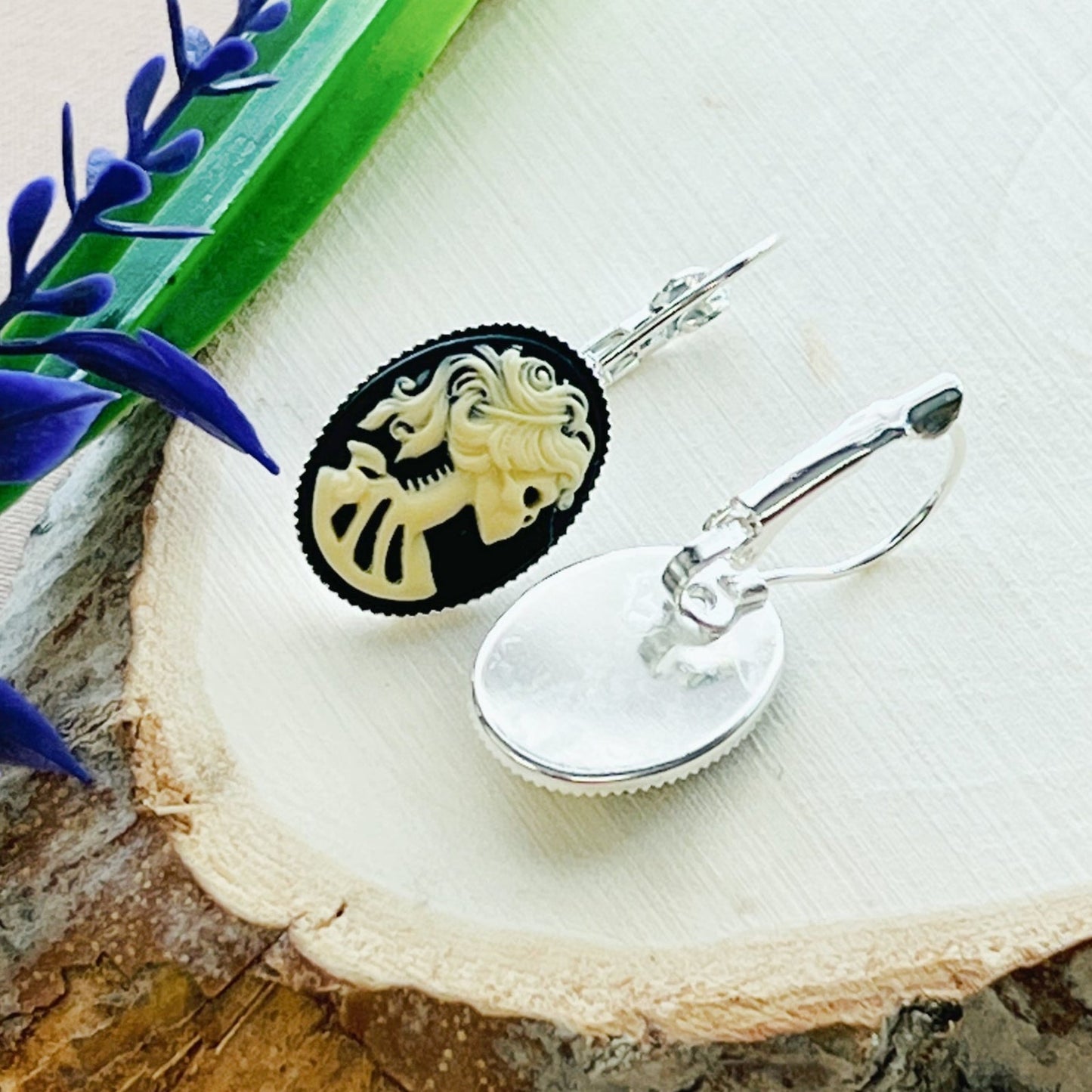 Gothic Skeleton Cameo Earrings Victorian Lolita Lady Skull Jewelry Silver Bronze