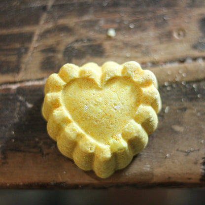 Lemon Rose Fizzy Bath Bubble Bomb - Shadow Threadz Crypt
