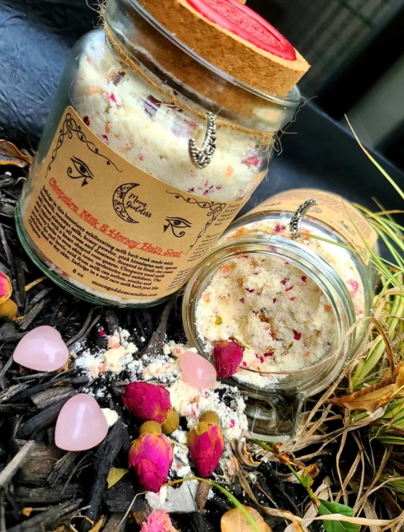 Cleopatra Milk & Honey Bath Soak - Shadow Threadz Crypt