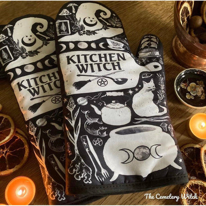 Set of 2 Kitchen Witch Oven Mitt | Pot Holders Set