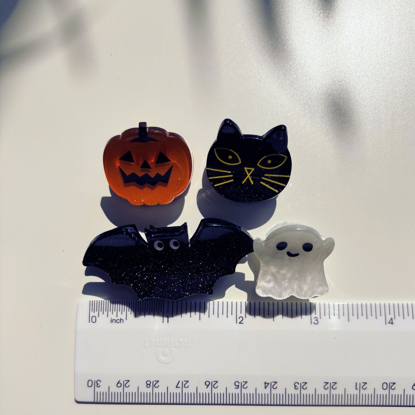 Set of 4 Velvet Claws Mini Spooky Hair Claws