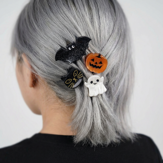 Set of 4 Velvet Claws Mini Spooky Hair Claws