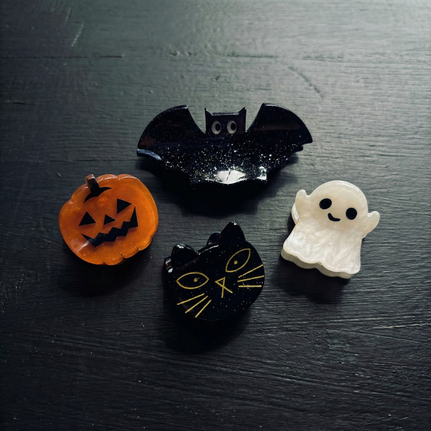 Set of 4 Velvet Claws Mini Spooky Hair Claws