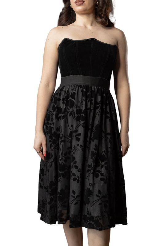 Midnight Mysteria Velvet Skirt