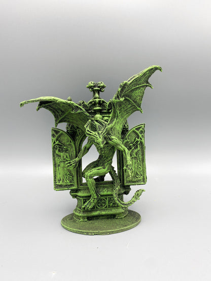 H.P. Lovecraft Nightgaunt Statue Figurine
