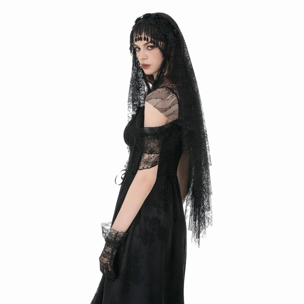Mourning Garden Tassel Veil detail view