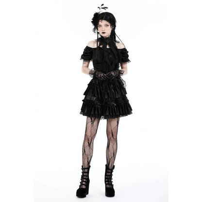 Spider Court Ruffled Lace Collar detail view