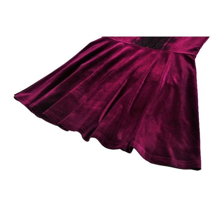 Velvet Vespers Lace Dress detail