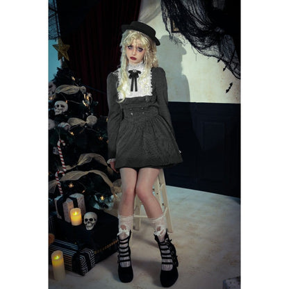 Academy Séance Ruffled Lace Dress detail view