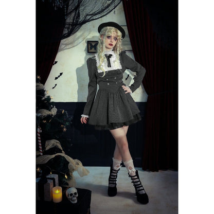 Academy Séance Ruffled Lace Dress detail view