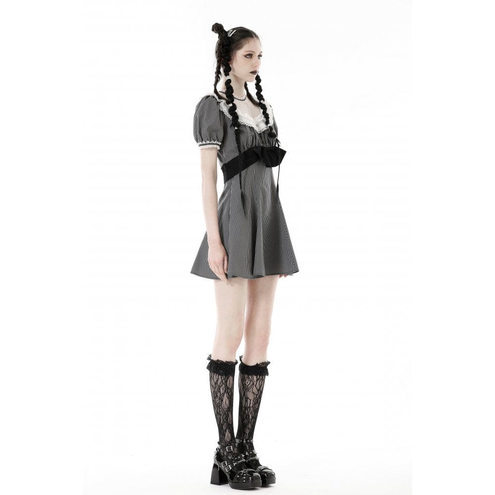 Clockwork Doll Striped Lace-Collar Dress detail view