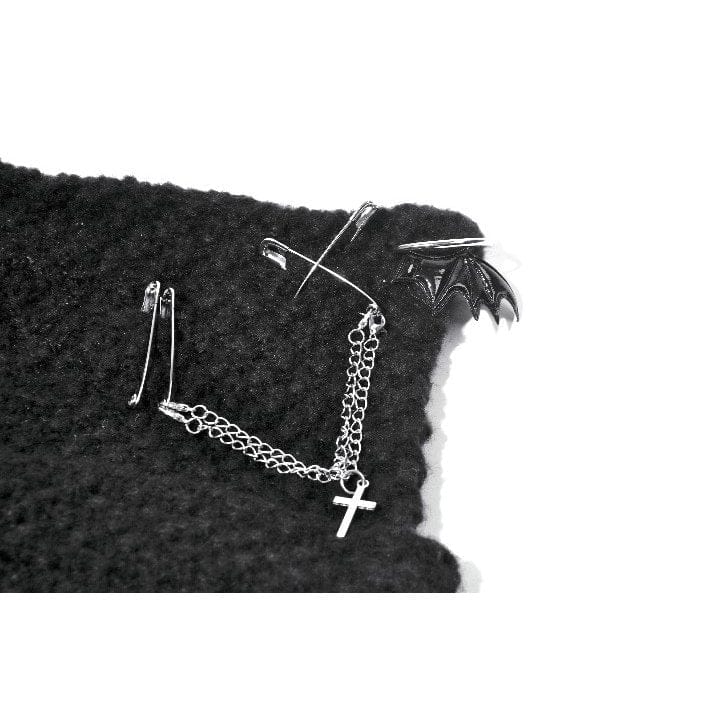 Crosswired Chain Knit Beanie detail view