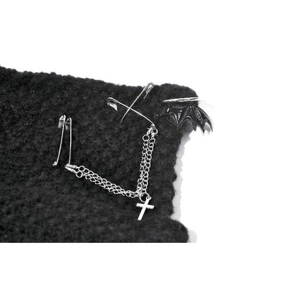 Crosswired Chain Knit Beanie detail view