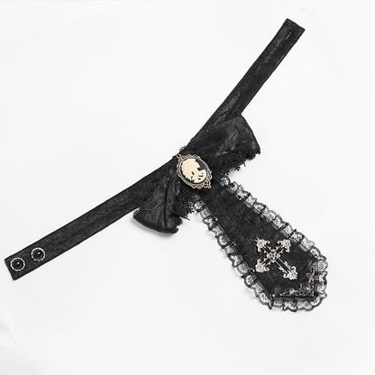 Midnight Reliquary Ruffled Collar detail view