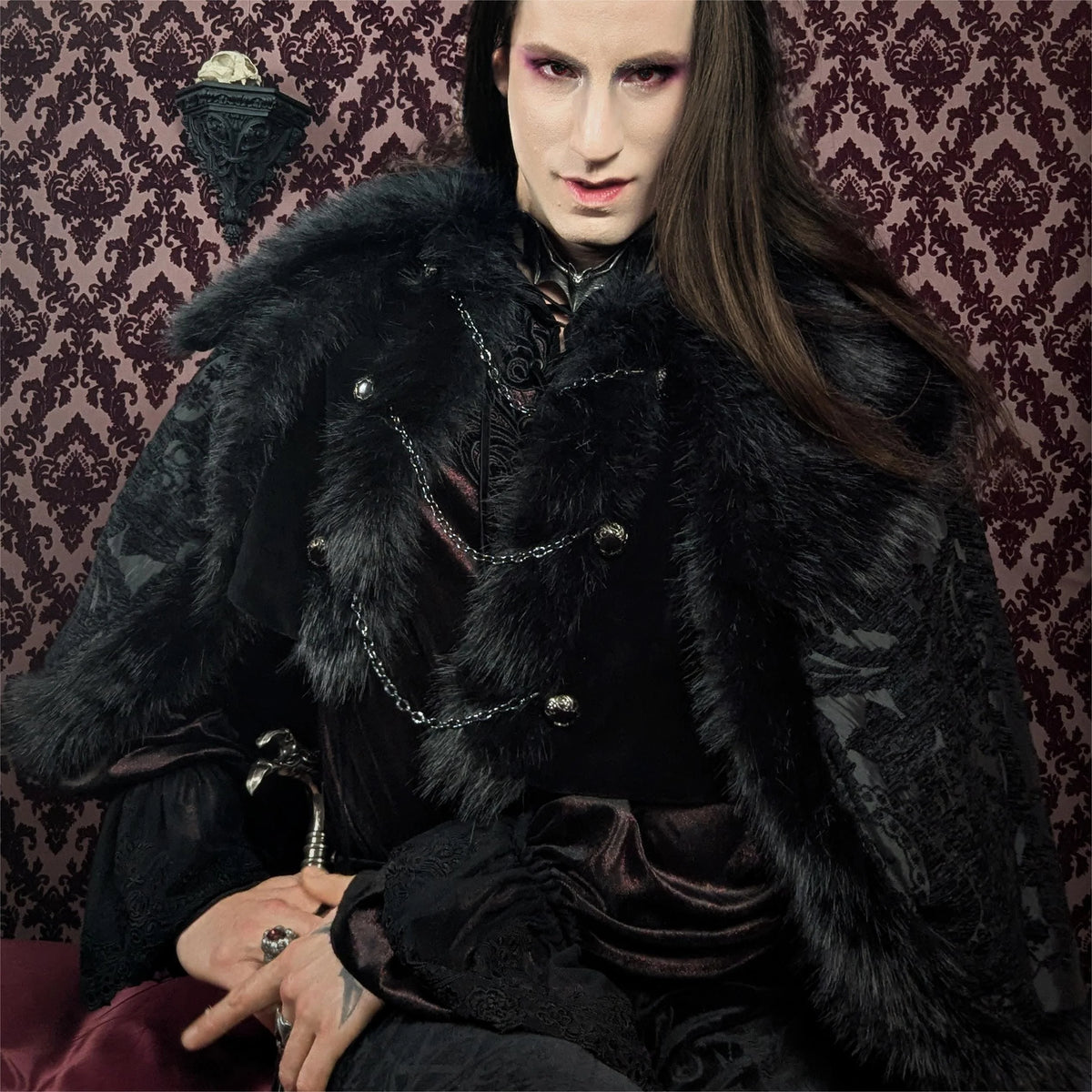 Blackthorn Court Faux Fur Cape