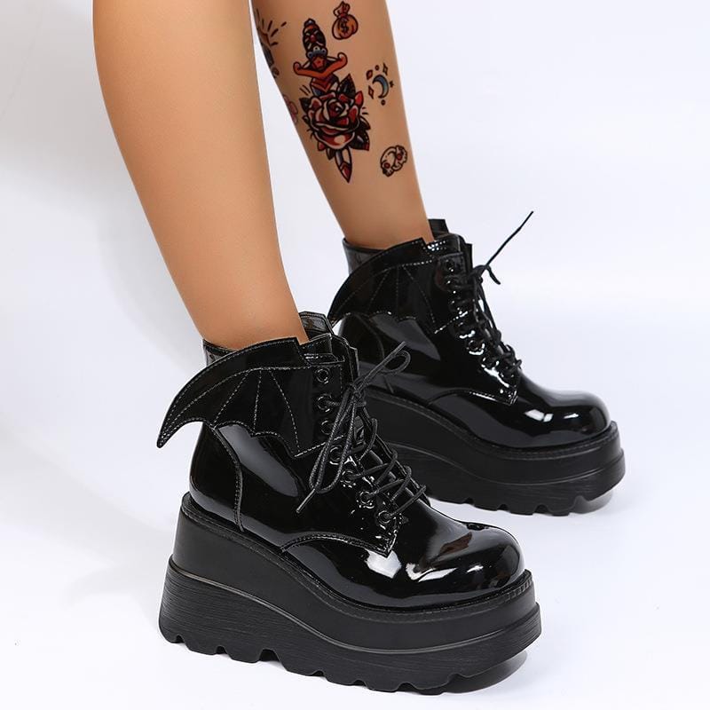 Baby Bat Round-Toe Shoes