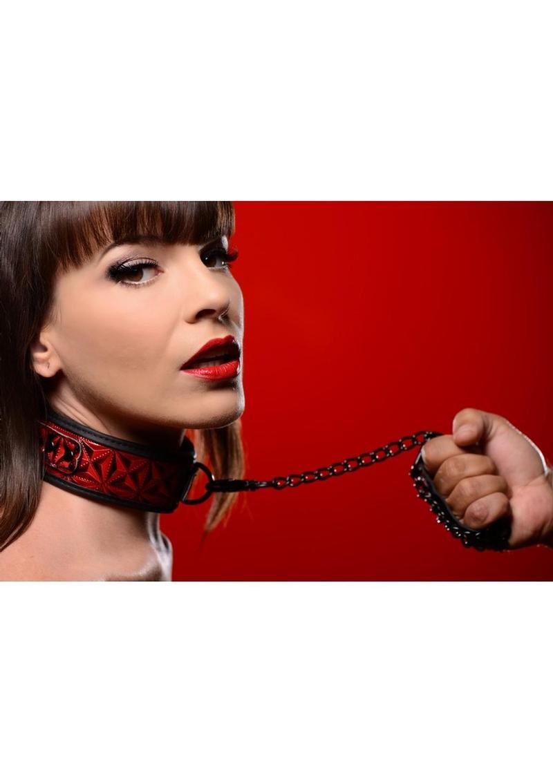 Crimson Tied Chained Collar & Leash - Shadow Threadz Crypt