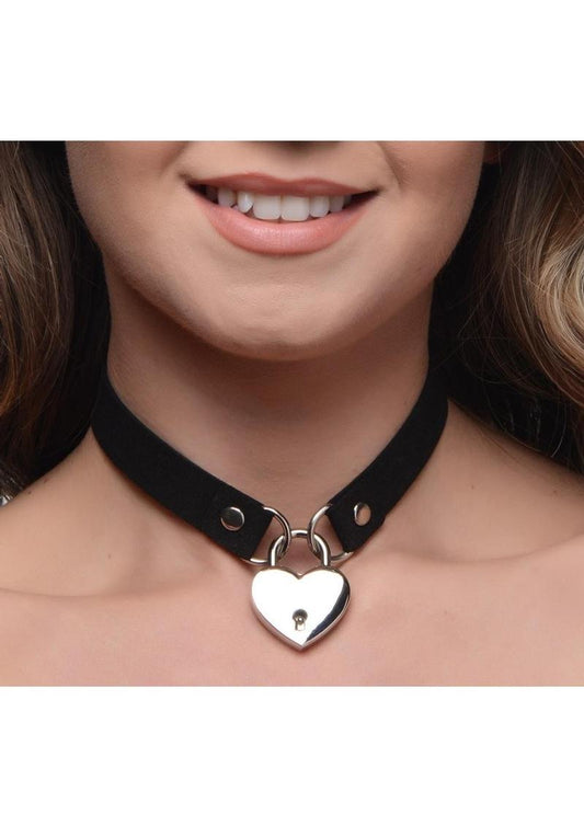 Lock-It Heart Lock Collar - Shadow Threadz Crypt