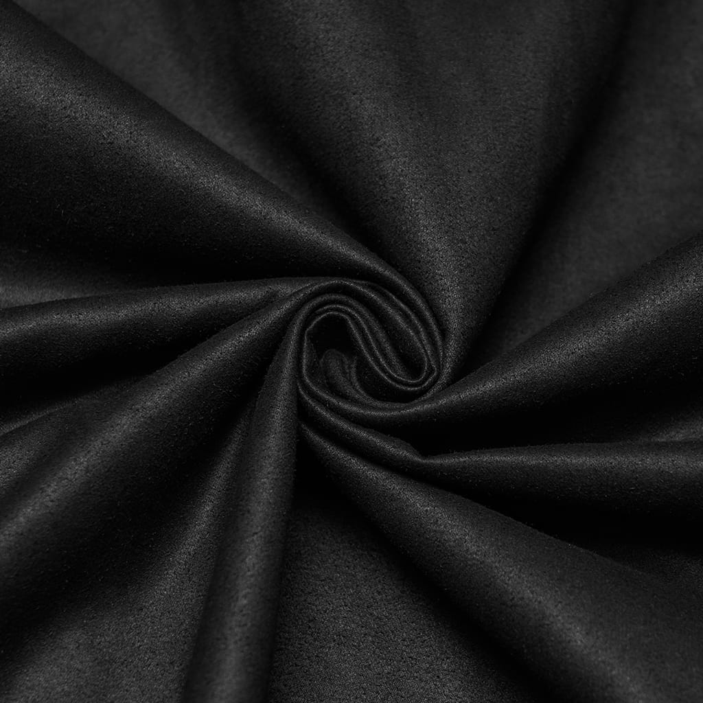 Chain Reaction Ring-Collar Shirt detail view