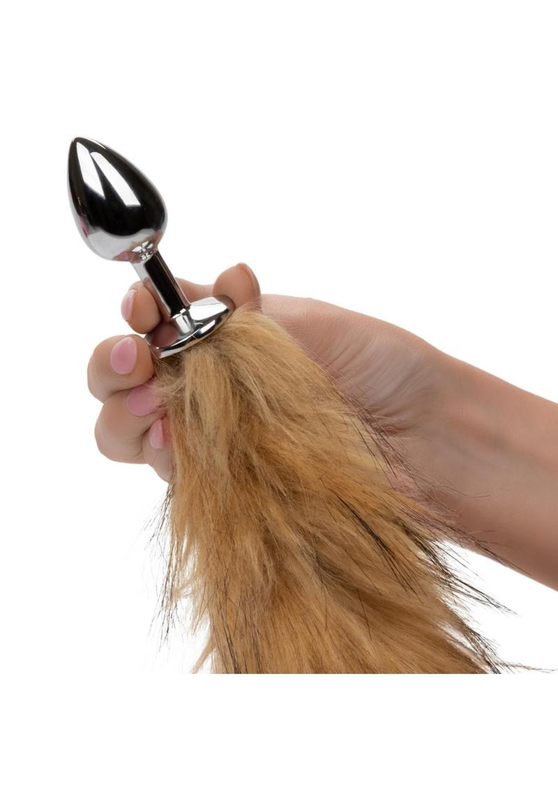 Running Wild Faux Fur Tail Plug - Shadow Threadz Crypt
